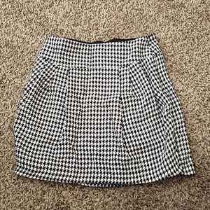 Lovely Day Size S Skirt – Houndstooth Black White, Women's Trendy Mini